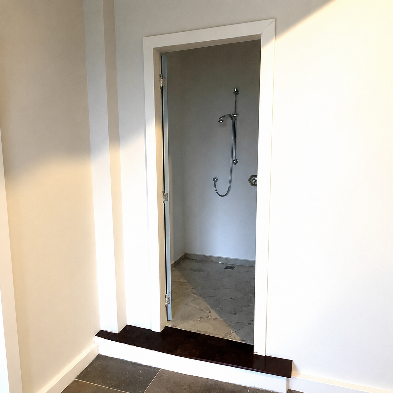 Bathroom shower stall